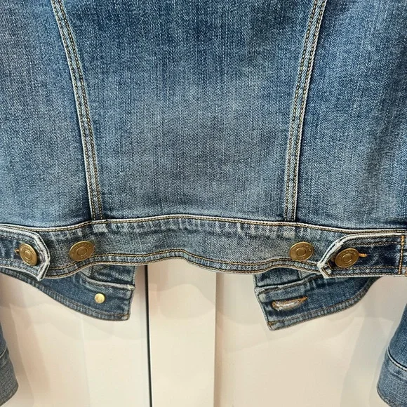 Burberry Brit Cropped Denim Jean Jacket - Picture 8 of 8